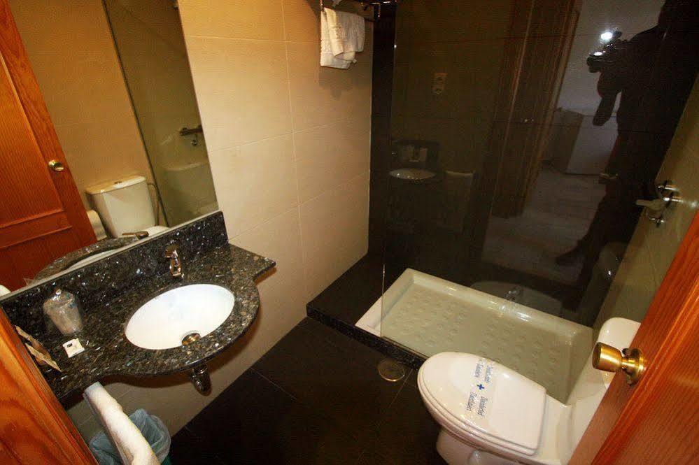 Hostal Sol Bahia San Jose Bagian luar foto